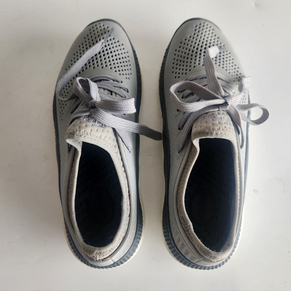 Crocs LiteRide PACER 360 Women's Size 7 Grey Perforated Sneakers Shoes Trainers - Picture 10 of 16